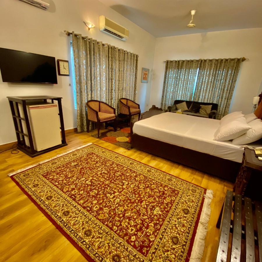 Shelton Hotel Rawalpindi Eksteriør bilde